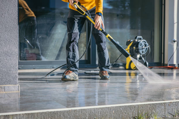 Best Patio and Deck Pressure Washing  in Mangonia Park, FL
